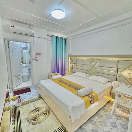 Ferienwohnung Ontrack Travel Malé Exterior foto